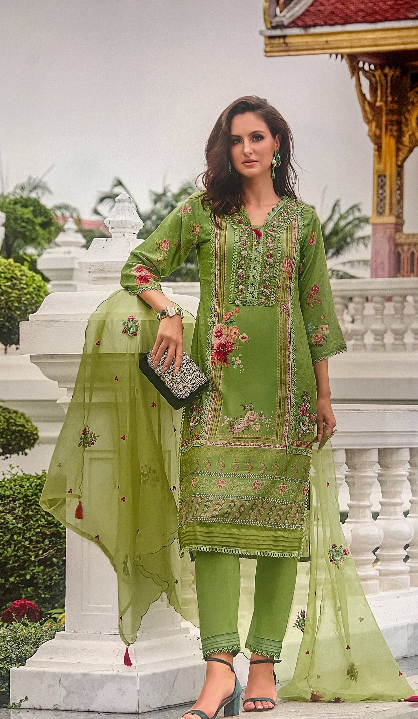 Luxury Salwar Kameez Set, Embroidered Cotton Kurta with Dupatta and Pants, Traditional 3-Piece Ethnic Wear with Floral Embellishments (GREEN)