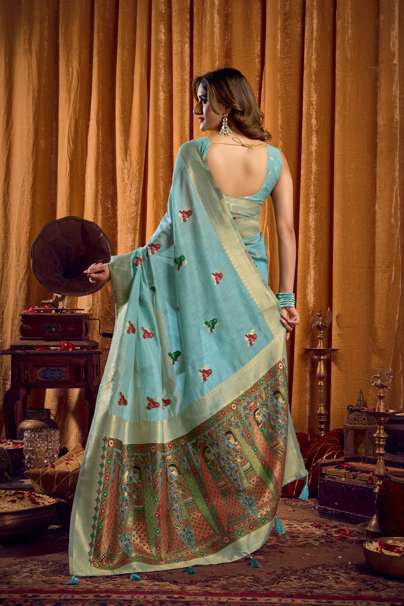 Saree with Golden Border and Butterfly Embroidery, Traditional Indian Ethnic Wear for Women with blouse piece (Aqua Green).